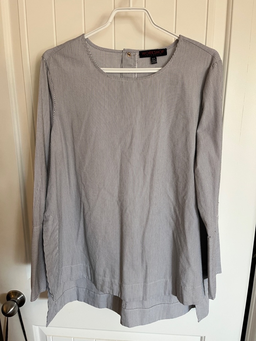 WORKSHOP Striped Long Sleeve Blouse in Navy sz medium